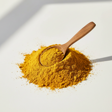 Cargar imagen en el visor de la galería, Golden Milk Mix ayurvédico con cúrcuma y especias naturales en polvo – Yogi Super Foods Guatemala