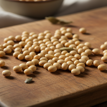 Cargar imagen en el visor de la galería, Soya Orgánica No-GMO grano entero proteína vegetal completa sin agroquímicos – Yogi Super Foods Guatemala