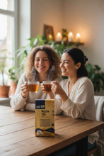 Cargar imagen en el visor de la galería, Té lunar femenino – hierbas naturales para ciclo y bienestar hormonal – Yogi Super Foods
