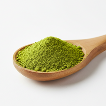 Cargar imagen en el visor de la galería, Moringa en polvo orgánica de Guatemala – multivitamínico natural – Yogi Super Foods
