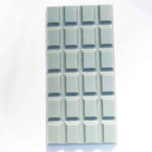 Load image into Gallery viewer, Blue Spirulina - Healthy White Vegan Chocolate - Yogi Super Foods
